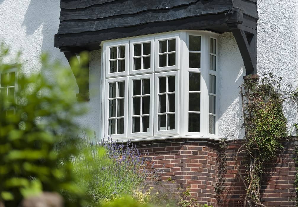 Bow window deceuninck 1